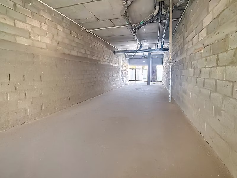 Exclusive Retail Shop | Vibrant Fox Hills - Photo 5