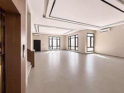 Majestic 7BR+Maid Villa within Walking Distance of Doha Festival City