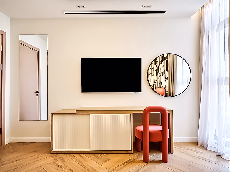 LIMITED-TIME OFFER | LUXURY 2-BEDROOM HOTEL STAY - Photo 11