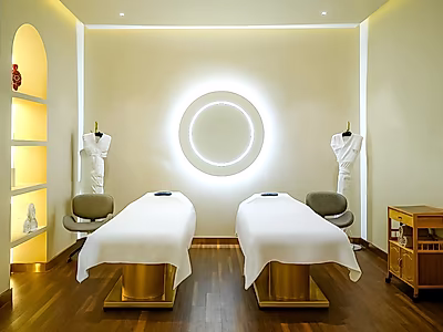 LIMITED-TIME OFFER | LUXURY 2-BEDROOM HOTEL STAY
