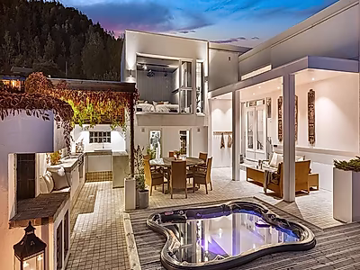 PERLA BIANCA LUXURY VILLA IN WEST OSLO NORWAY