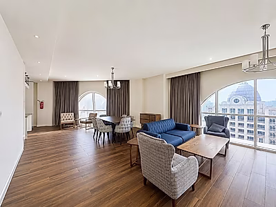 Bills inc! Sophisticated 3BR plus Maid with Modern Elegance