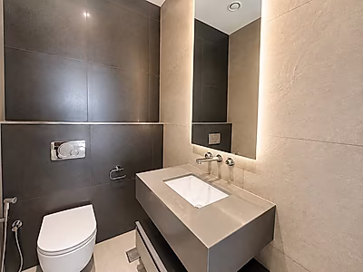 Bills inc! Sophisticated 3BR plus Maid with Modern Elegance