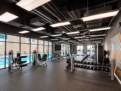 READY STUDIO WITH GREAT AMENITIES AND UTILITIES IN