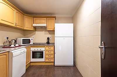 PRIME BIN MAHMOUD 2 BEDROOM BILLS INCLUDED