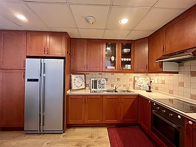 UPGRADED 2 BEDROOMS WITH MARINA VIEW