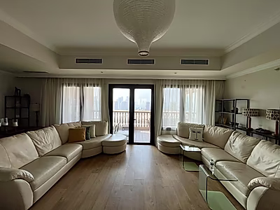 UPGRADED 2 BEDROOMS WITH MARINA VIEW