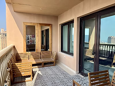 UPGRADED 2 BEDROOMS WITH MARINA VIEW