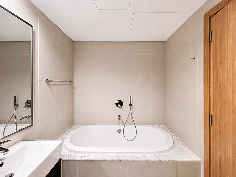 BILLS INCL | 1 + OFFICE WITH BEACH ACCESS | PEARL - Photo 2