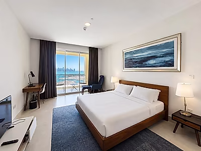 BILLS INCL | 1 + OFFICE WITH BEACH ACCESS | PEARL