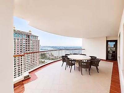 PORTO ARABIA'S FINEST 5BR+MAID SEA VIEW