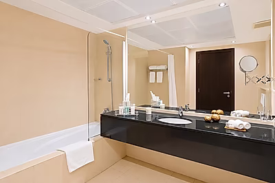 1 BEDROOM HOTEL STYLE LIVING NEAR THE CORNICHE