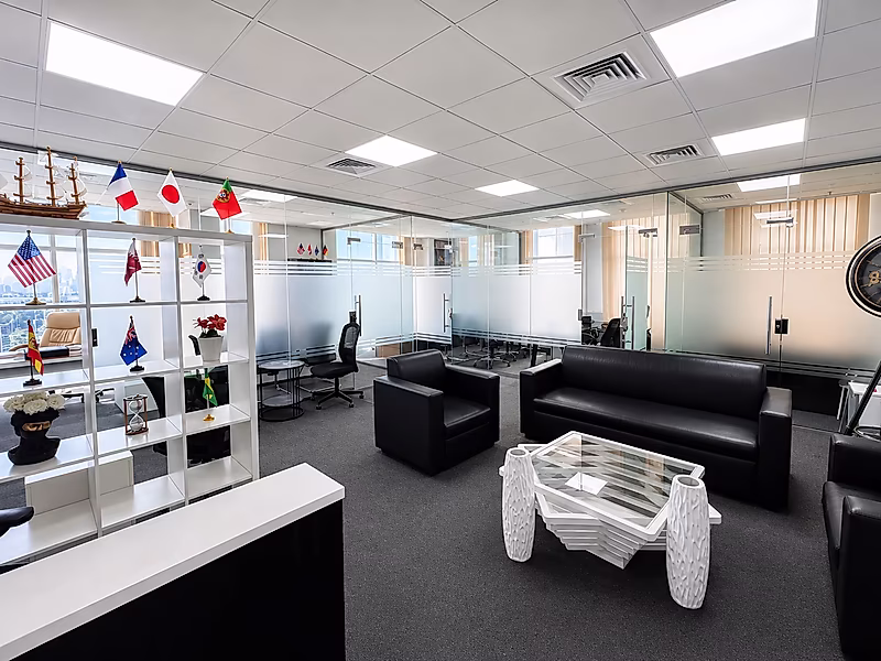 Move-In Ready Office | 84 SQM | Prime Al Corniche - Photo 2