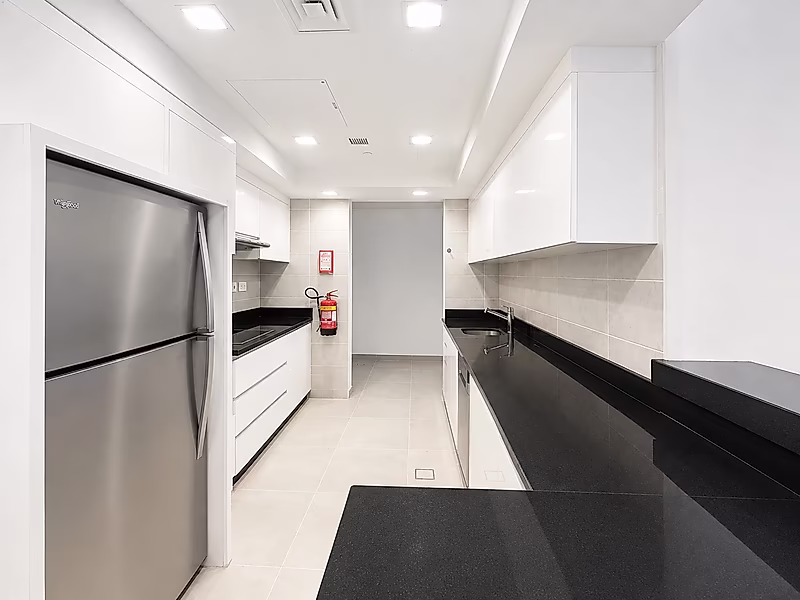 1 BEDROOM SEA VIEW IN PRESTIGIOUS TOWER - Photo 7