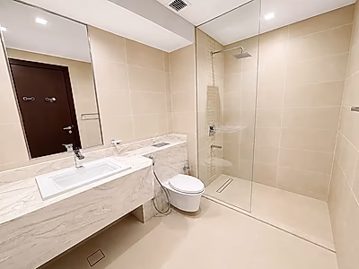 1 BEDROOM SEA VIEW IN PRESTIGIOUS TOWER
