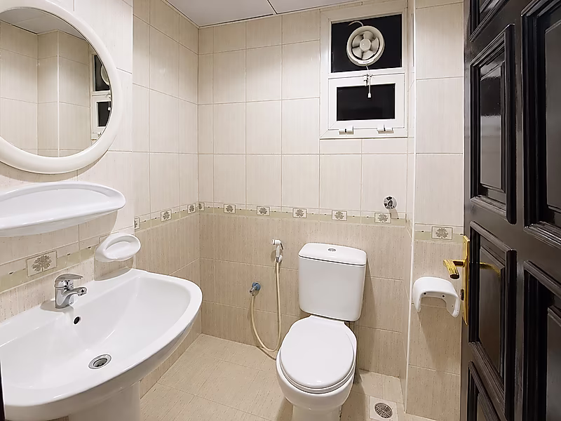 PRIME LOCATION APARTMENT IN BIN MAHMOUD FOR RENT - Photo 4
