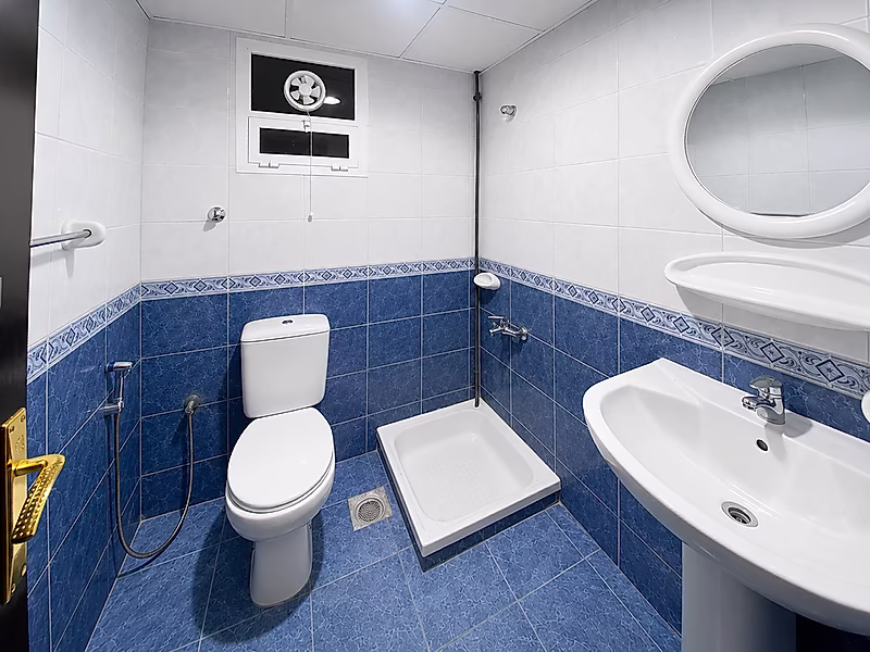 PRIME LOCATION APARTMENT IN BIN MAHMOUD FOR RENT - Photo 6
