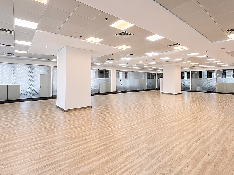 Exclusive Full Floor Office | Premium Headquarters | West Bay - Photo 4
