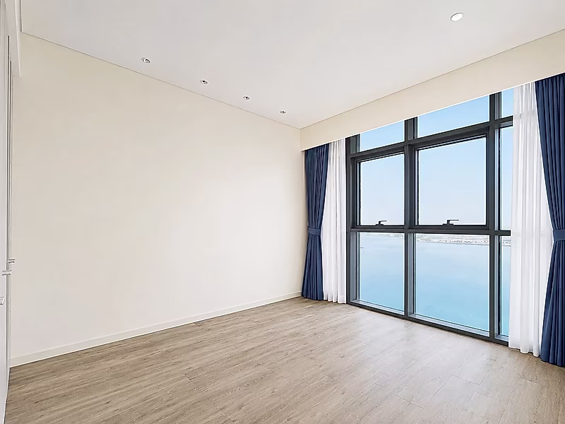 STUNNING SEA VIEW 2 BEDROOM + MAID ROOM - Photo 7