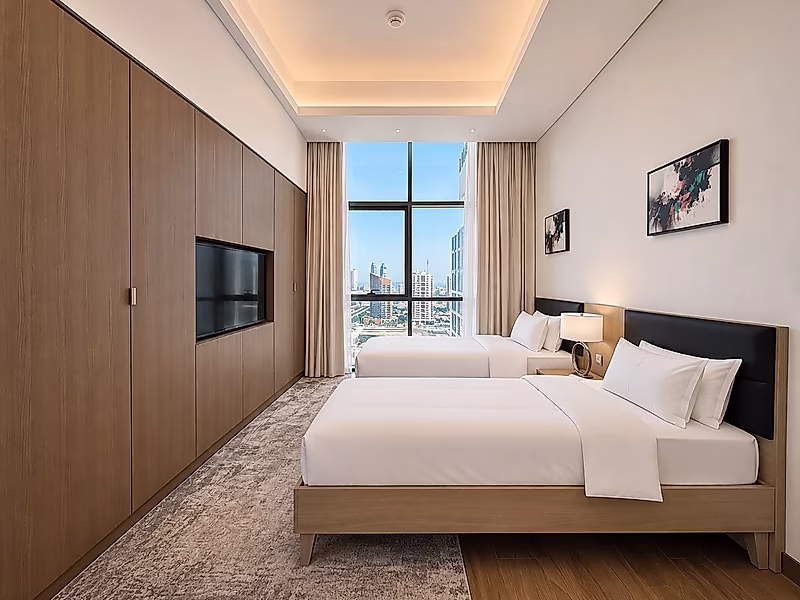 RARE 4BR PENTHOUSE + MAID ROOM + BIG TERRACE - Photo 14