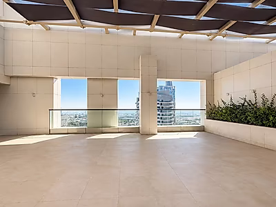 RARE 4BR PENTHOUSE + MAID ROOM + BIG TERRACE