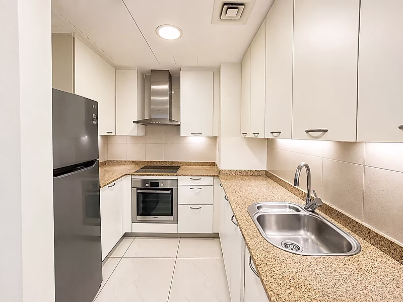 READY FURNISHED STUDIO IN VIVA BAHRIYA WITH BEACH ACCESS - Photo 4