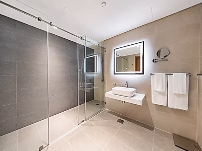 FULLY FURNISHED STUDIO | THE PEARL