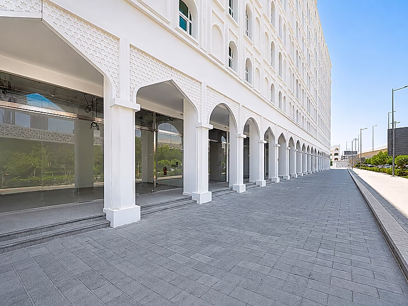 For Rent! Multiple Retail Shop in Al Gharaffa - Photo 11