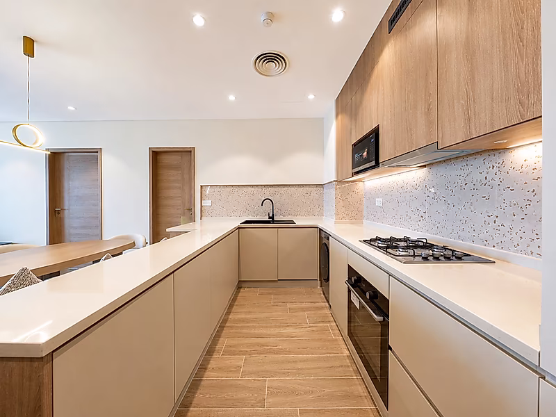 INVEST IN A READY FURNISHED 2 BEDROOMS WITH PAYMENT PLAN - Photo 2
