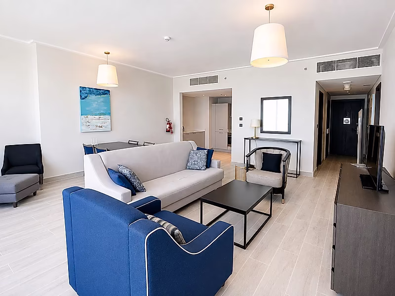 ELEGANT 1 BEDROOM WITH BILLS INCLUDED WEST BAY - Photo 3