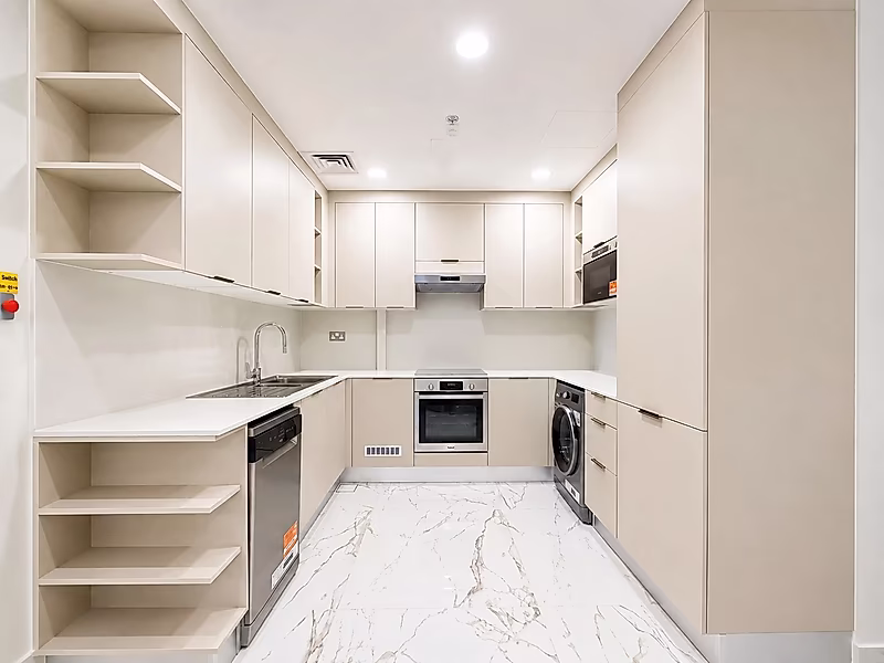 Brand New 2-Bedroom Apartment for Rent In Lusail Marina Including Utilities - Photo 2