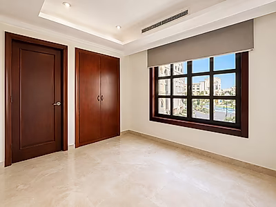 EXCLUSIVE 4BR + MAID DUPLEX WITH FULL MARINA VIEW