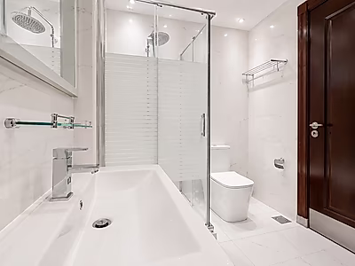 EXCLUSIVE 4BR + MAID DUPLEX WITH FULL MARINA VIEW