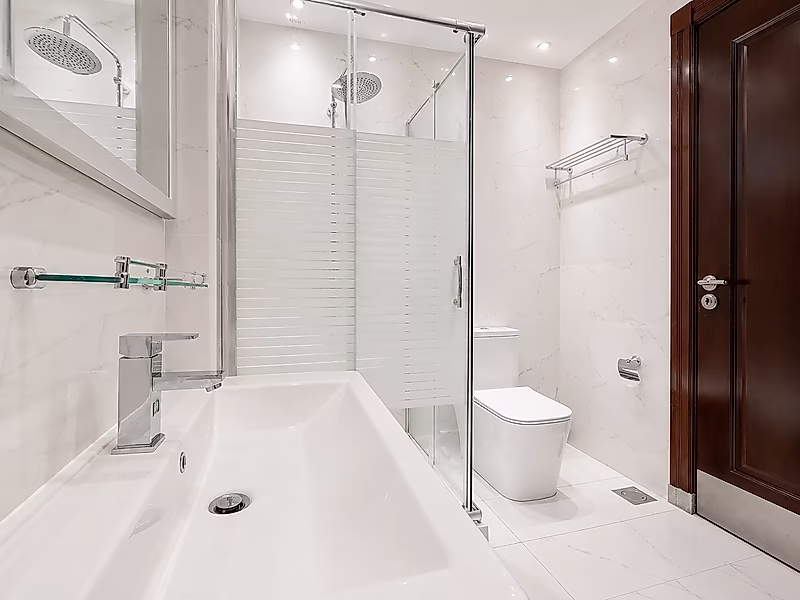 EXCLUSIVE 4BR + MAID DUPLEX WITH FULL MARINA VIEW - Photo 17