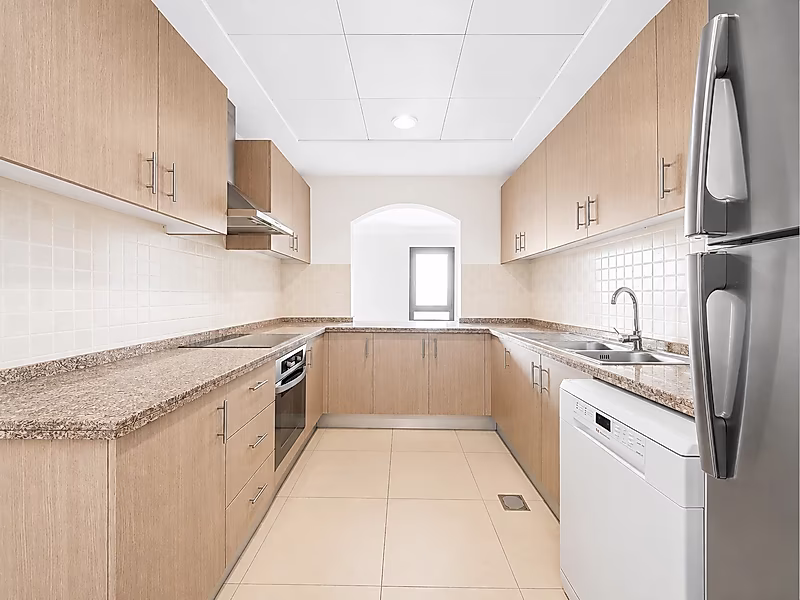 أسلوب حياة فاخر مع إطلالات المارينا | 2BR - Photo 3
