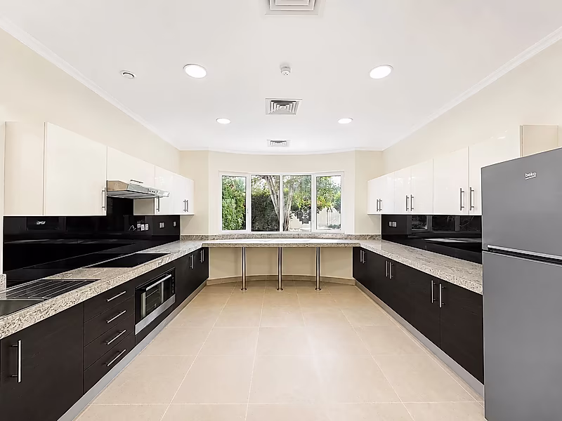 MODERN SPACIOUS 4+M VILLA | PRIVATE POOL&GARDEN | LAGOON - Photo 4