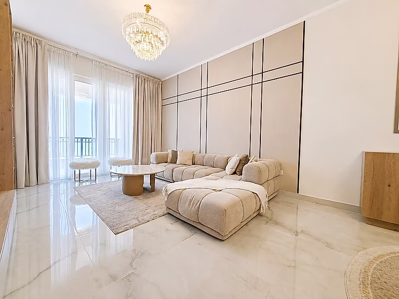 BEAUTIFUL SEA VIEW 2 BEDROOMS IN VIVA BAHRIYA - Photo 1