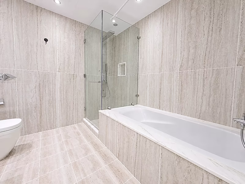 BEAUTIFUL SEA VIEW 2 BEDROOMS IN VIVA BAHRIYA - Photo 15