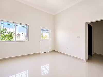 STANDALONE 6 + MAID VILLA IN WEST BAY LAGOON