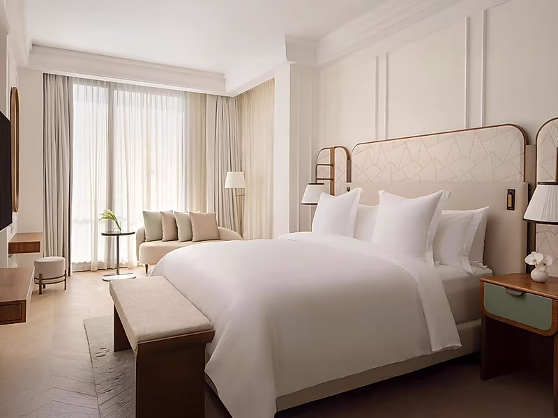 LUXURIOUS 2 BEDROOM RESIDENCE IN THE PEARL - Photo 16