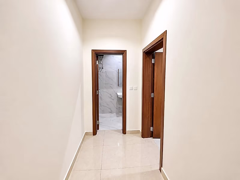 🏢 مبنى استثماري للبيع في أسباير – الدوحة - Photo 2