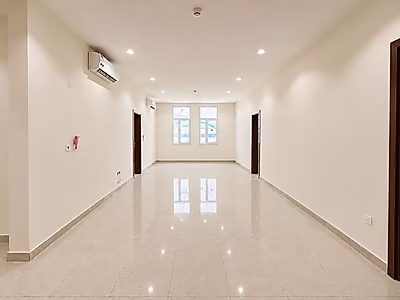 🏢 مبنى استثماري للبيع في أسباير – الدوحة
