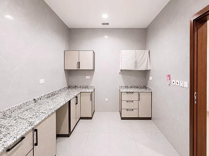 🏢 مبنى استثماري للبيع في أسباير – الدوحة - Photo 12