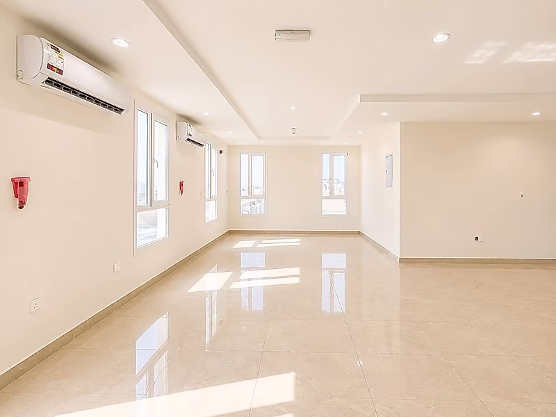 🏢 مبنى استثماري للبيع في أسباير – الدوحة - Photo 13