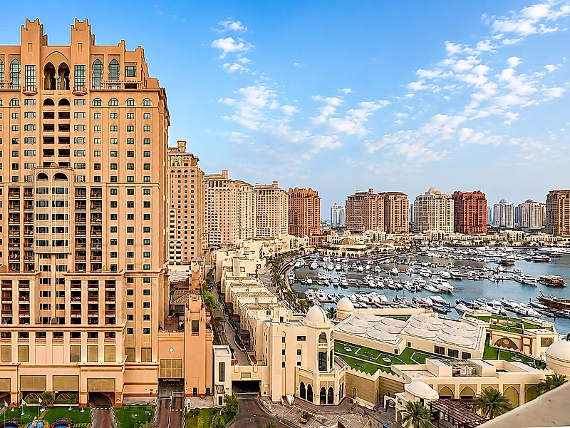 GENEROUS 2 BEDROOMS WITH BALCONY PORTO ARABIA - Photo 1