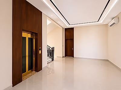 Impressive 7BR+Maid Bedroom Villa | Elegant Design in Al Duhail