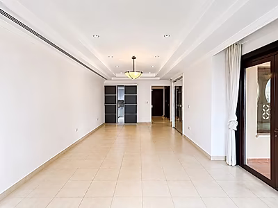 2 BEDROOMS WITH GREAT LAYOUT IN PORTO ARABIA
