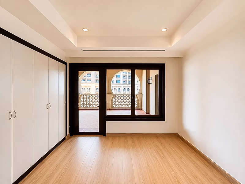 2 BEDROOMS WITH GREAT LAYOUT IN PORTO ARABIA - Photo 4