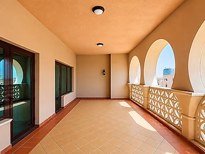 2 BEDROOMS WITH GREAT LAYOUT IN PORTO ARABIA