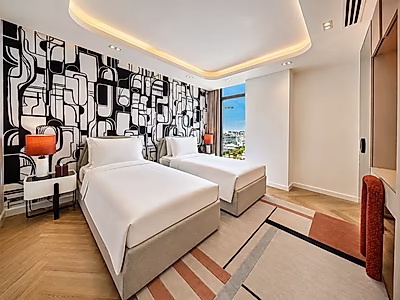 EXCLUSIVE 2 BEDROOMS ALL INCLUSIVE IN FOX HILLS